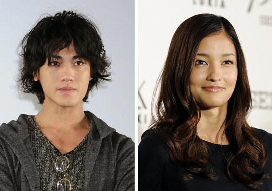 Jin Akanishi e Meisa Kuroki se casaram!?